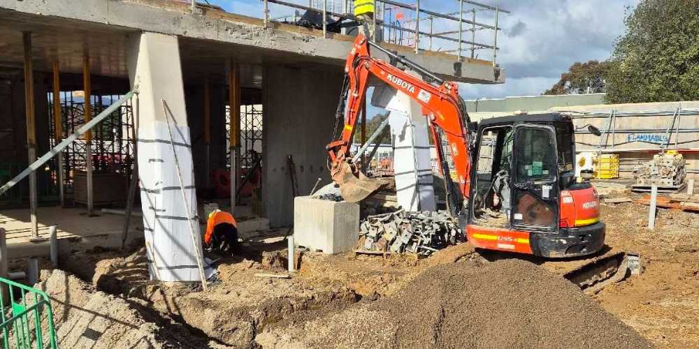 Factors Influencing Excavator Hire Costs - Hammer Excavations