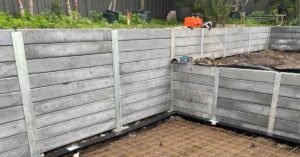 Garden wall vs retaining wall - Hammer Excavation